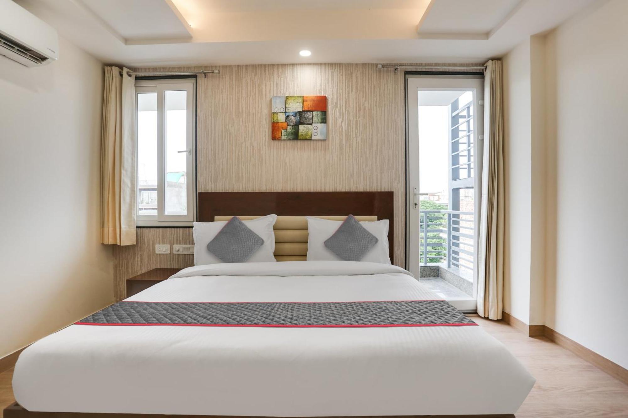 Townhouse The Adore Inn Gurgaon Exterior photo